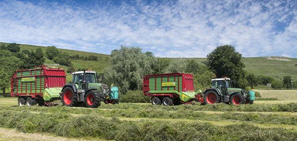 2 forage wagons