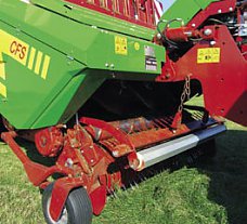 close up photo of the forage wagon roller